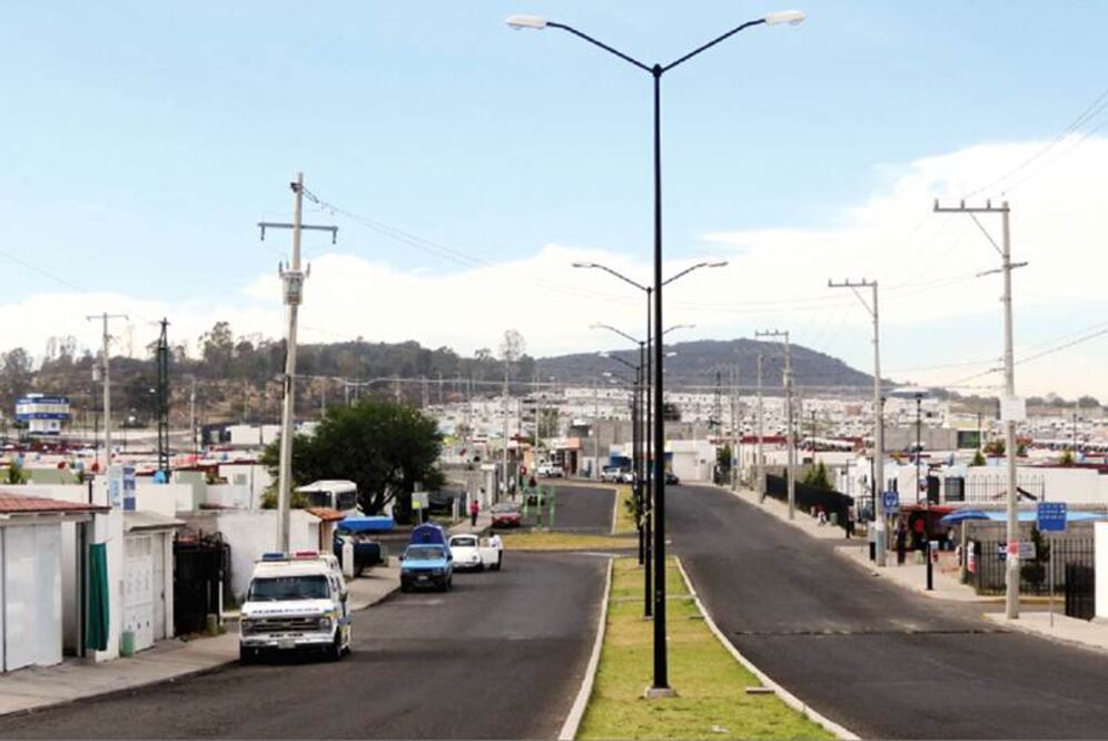 Condusef: onerosos, créditos para casas