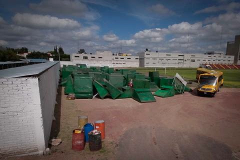 Carritos, con mercancía de  delitos