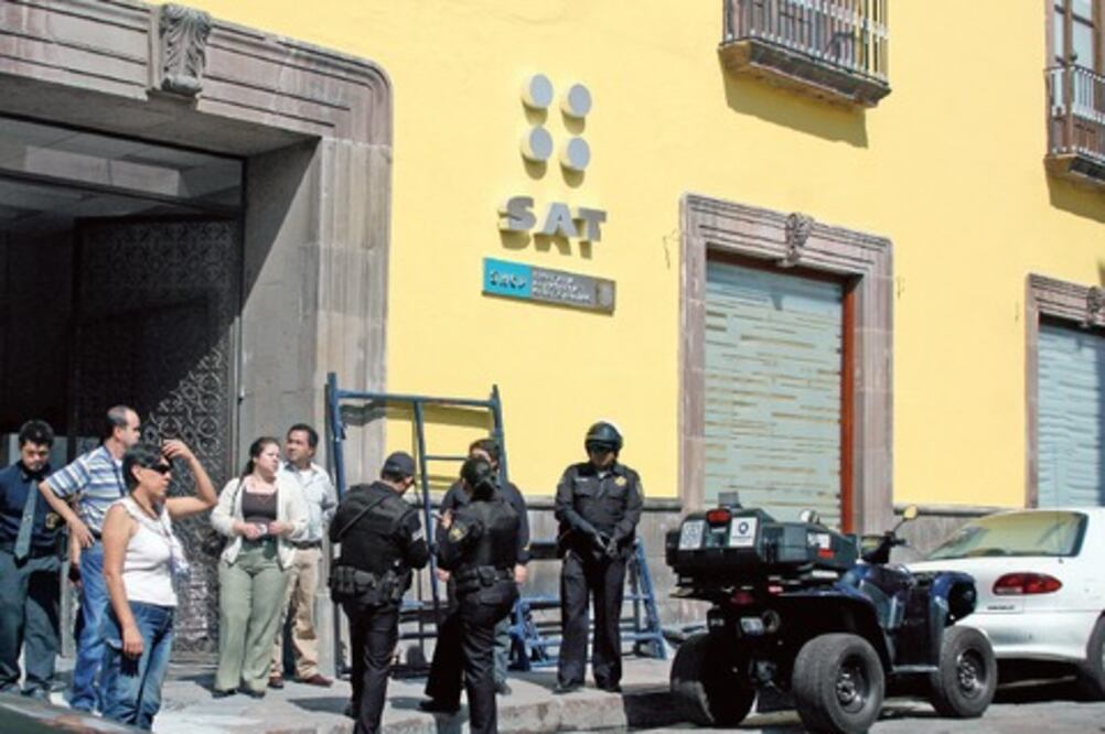 Evaden impuestos 29 millones en país