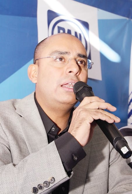 A comisión, seguro de auto obligatorio