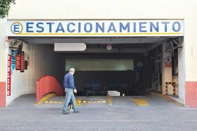 Abusivo aumentar tarifa: Aguilera