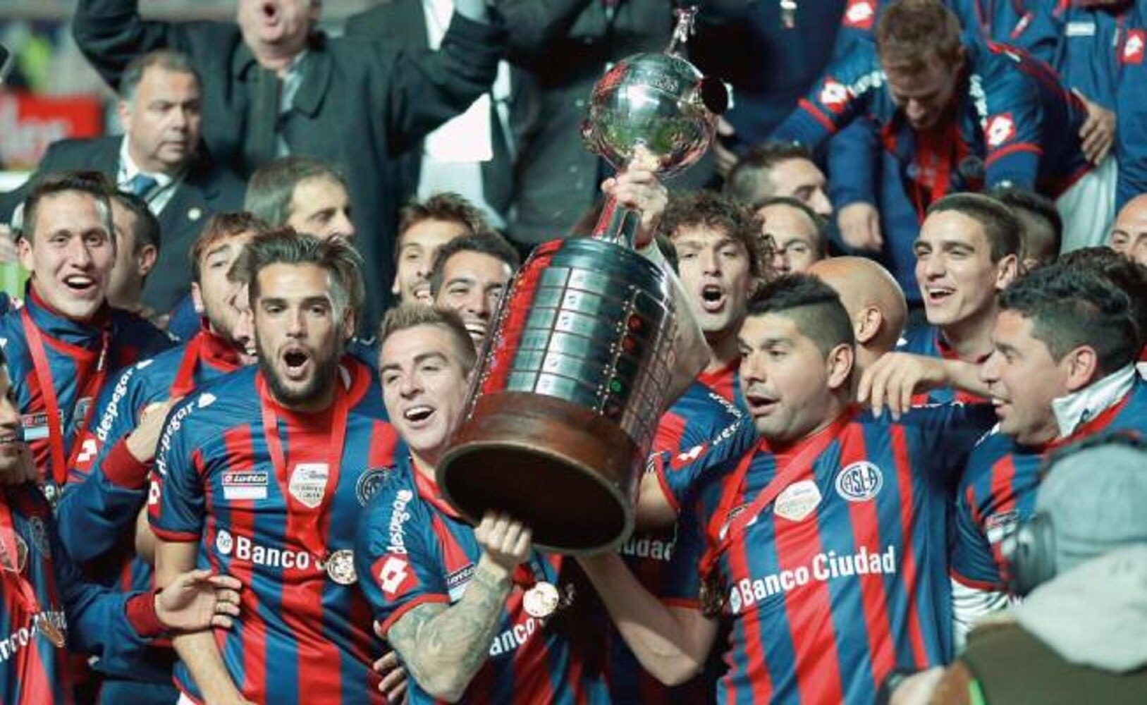 La famosa justa sudamericana podría cambiar de pantalla (AP)