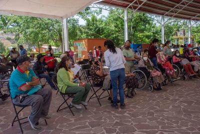 Secretaría del Bienestar pide respetar esquema de vacunación