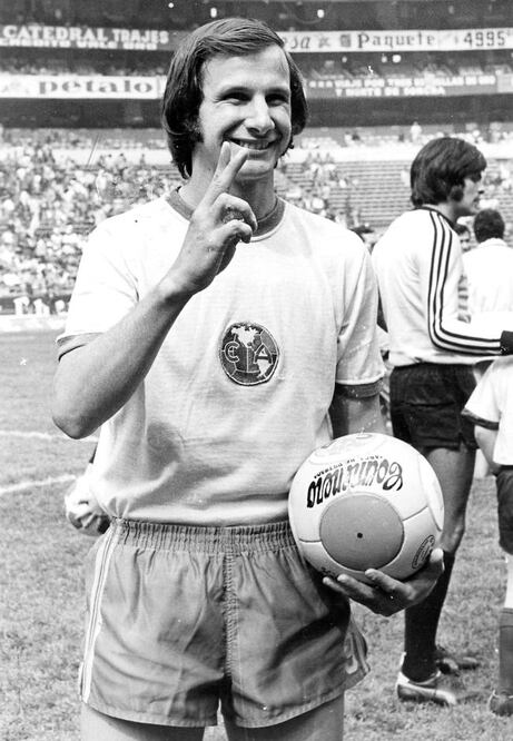 Enrique Borja acepta que Javier tiene un estilo parecido al de él (ARCHIVO. EL UNIVERSAL)