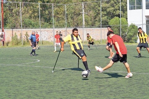 Se enfrentan Coyotes y CRI