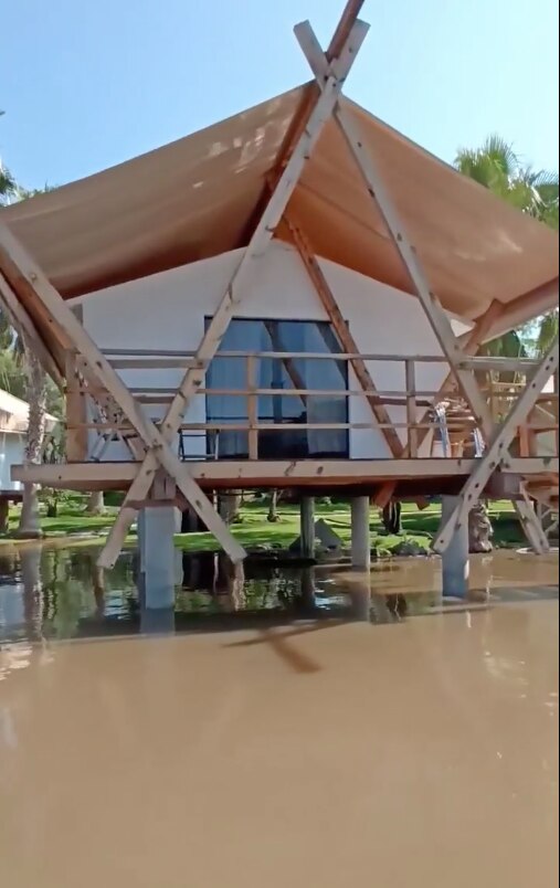 Video. Isla de Tzibanzá se queda bajo el agua en la presa Zimapán