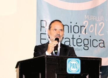 Madero niega contratación irregular