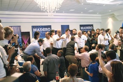 ‘Diputados no violan ley por ir a eventos’