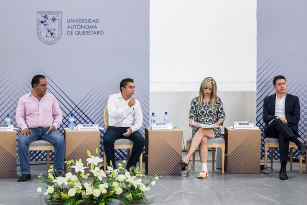 El tema central del debate fue la administración de Carmelo Mendieta y la supuesta falta de resultados de los gobiernos panistas. / Foto: Demian Chvávez