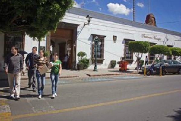 Empleado de SJR pierde ojo  por falta de cirugía