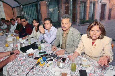 Alistan TaxiQro, plataforma digital