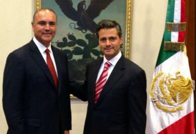 Presenta Calzada proyectos a EPN