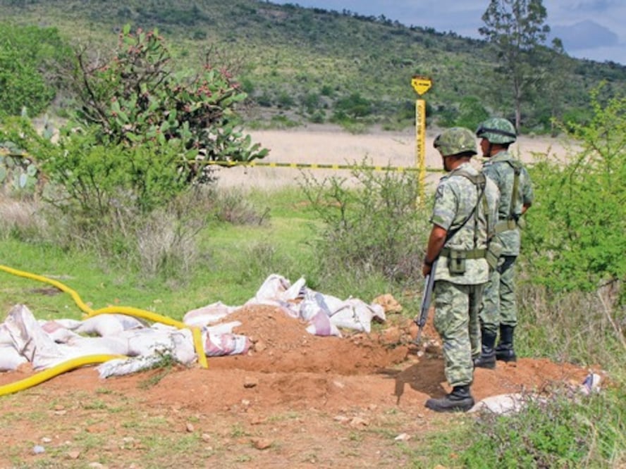 Planean medidas para reducir robo a  Pemex