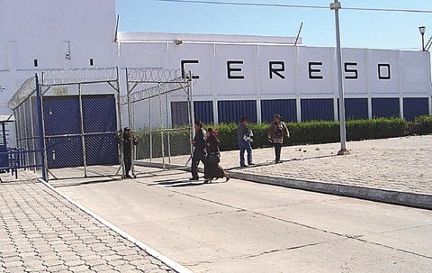 Lidera PGJ quejas ante Defensoría de DH