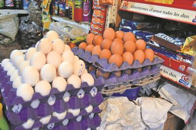 Aumenta 3% producción de huevo para plato