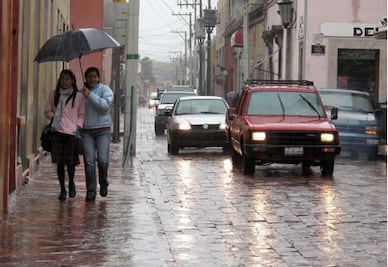 Seguirán lluvias por tormenta Barry