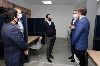 Gobernador entrega Junta Especial 6