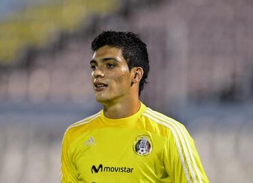 Jiménez ya es del Benfica portugués