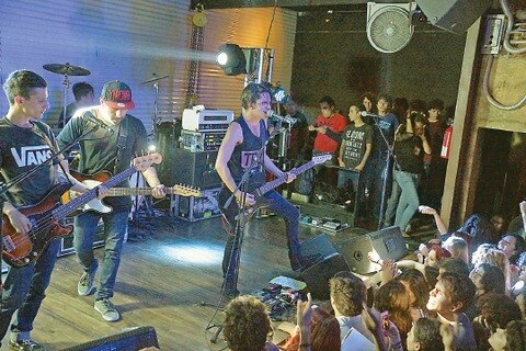 Regresa Allison a los escenarios