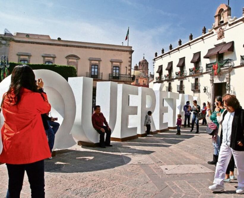 Presentan libro en honor a Querétaro