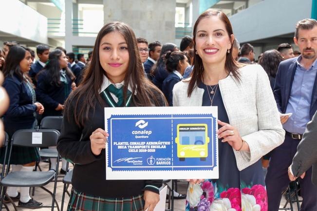 Otorgan 284 becas para transporte