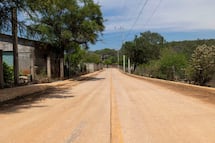 Entregan camino reparado en La Tinaja