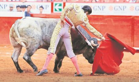 Silis: ¡Sabrosos derechazos!