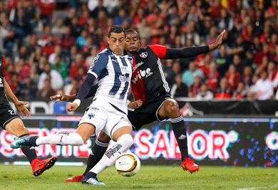 El Monterrey hiere a los Zorros  en su madriguera