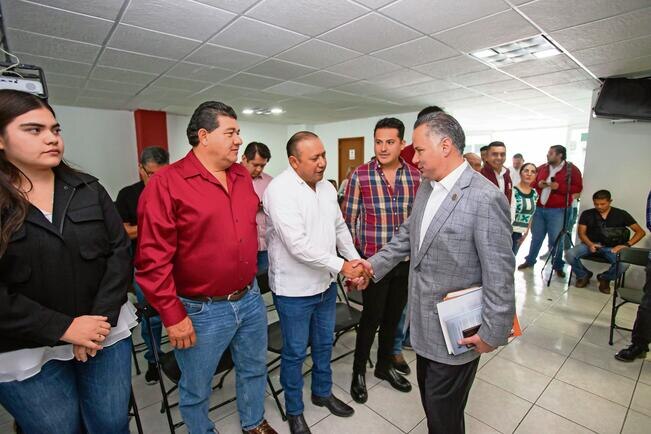 Santiago Nieto niega actos anticipados de campaña en Querétaro