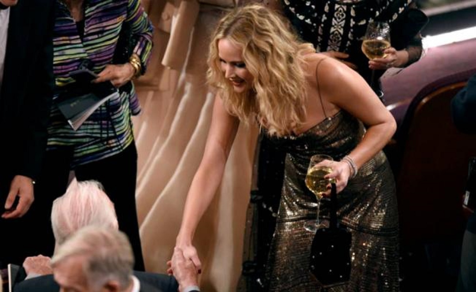 Lawrence se vio muy relajada durante la entrega del Oscar Foto:AP