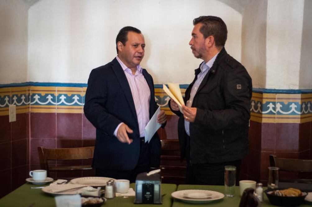 Braulio Guerra y Hugo Cabrera, diputados federales por Querétaro y representantes del PRI, están dispuestos a donar parte de su sueldo. (RICARDO LUGO. EL UNIVERSAL)