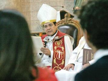 Rezar no hace a los individuos superiores