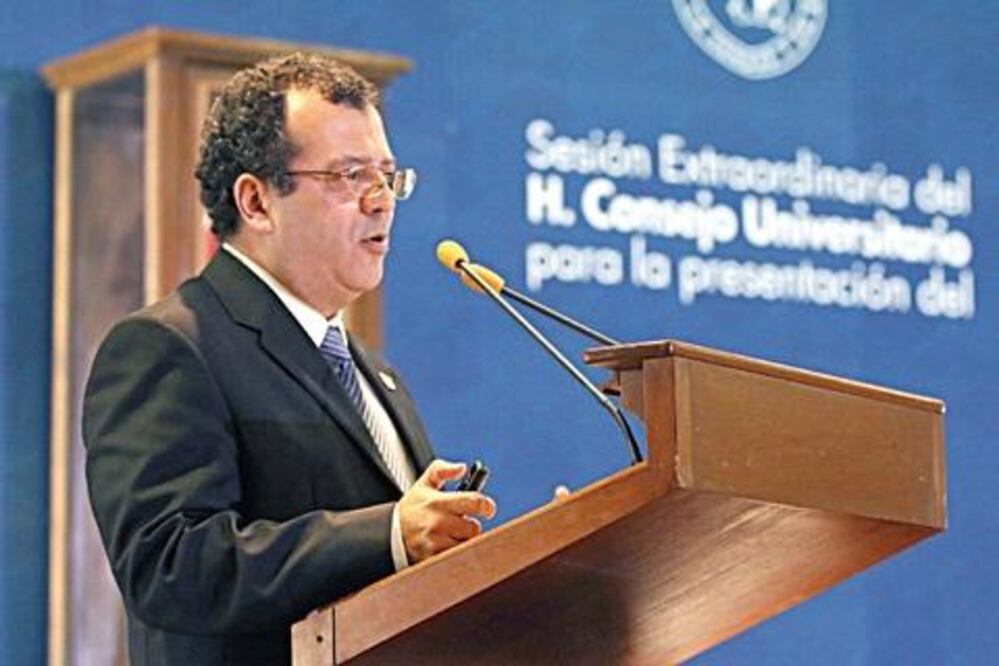 Busca UAQ incrementar el 3.1% del presupuesto estatal entregada 