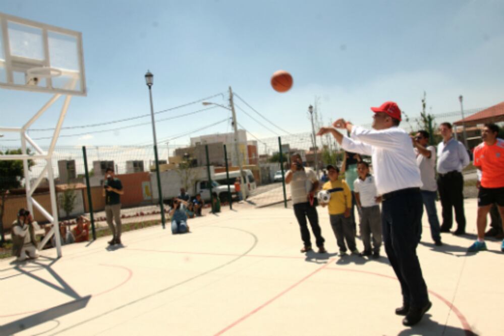 Van 127 obras diarias entregadas