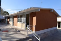 Entregan tres aulas didácticas en primaria de Corregidora