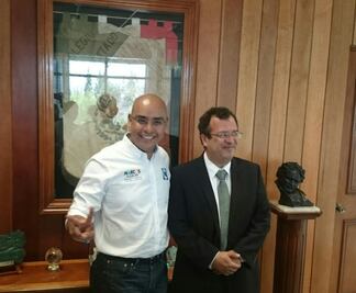 Marcos Aguilar hace visita de cortesía al rector de UAQ