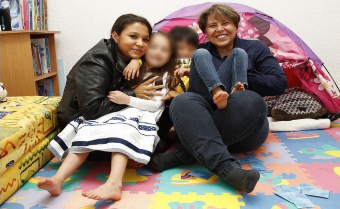 Parejas homosexuales y concubinas podrían adoptar en SLP