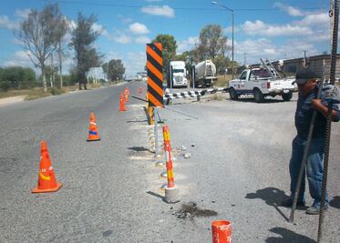 Rehabilitan vialidades de SJR