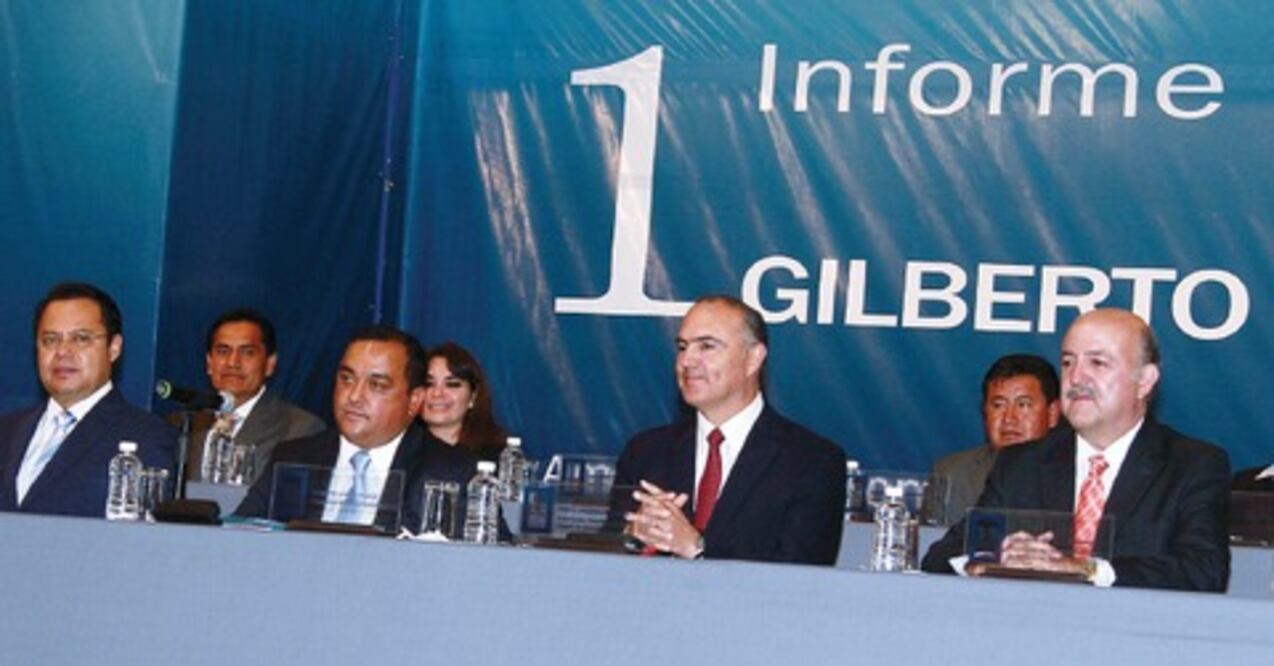 Munícipe de Amealco rinde su  informe