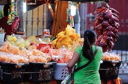 Informalidad da ingresos a 500 mil queretanos 