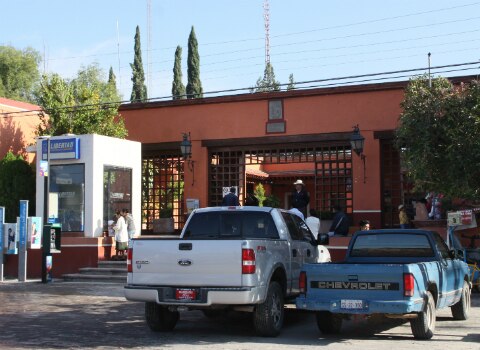 Alistan denuncias contra ex funcionarios