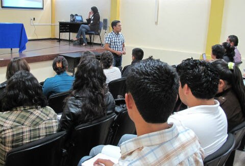 Fomentan la democracia en Amealco