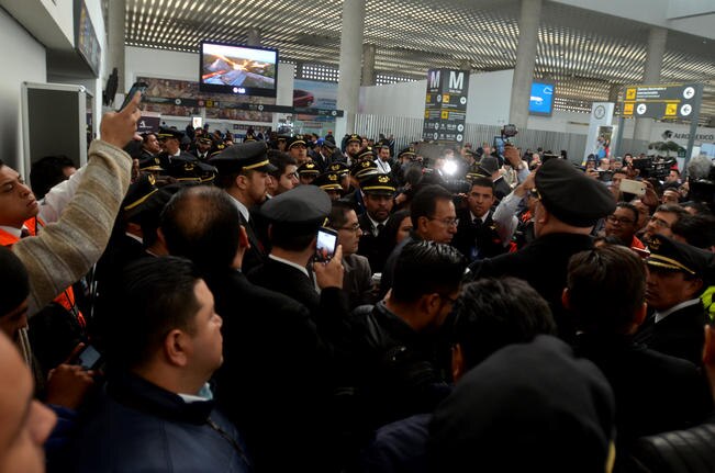 Por protesta,  pilotos afectan a 10 mil 650 pasajeros
