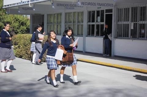 Atiende Cobaq a adolescentes en problemas