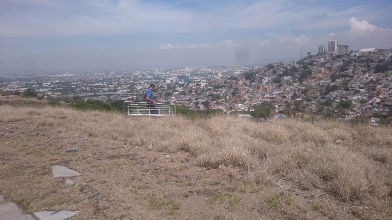 Policía municipal abate a sospechoso armado