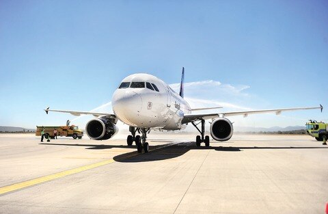 Eurocopter proyecta ampliar plantilla