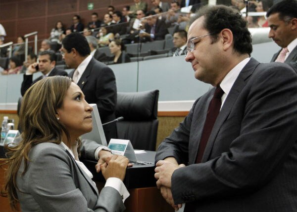 Exhorta al Ejecutivo a verificar junta de conciliación y arbitraje