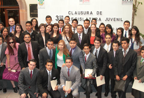 Impulsan iniciativa sobre Ley de Empleo