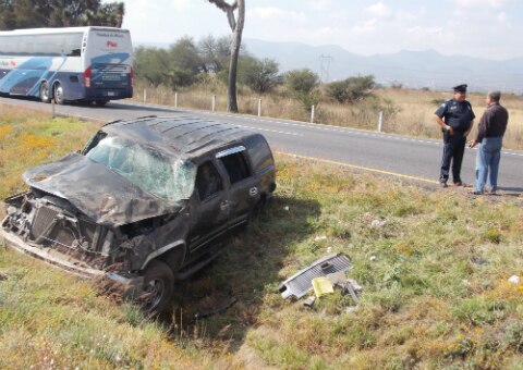 Dos lesionados en accidente