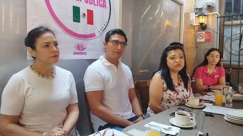 Movimiento de la Marea Rosa llegará a la Plaza de Armas